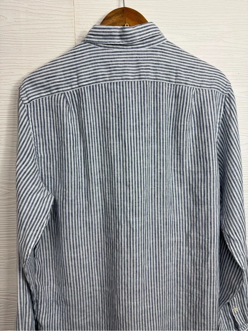J. Crew Men's Navy and White Vertical Stripe Button-Down Shirt Slim Fit Linen